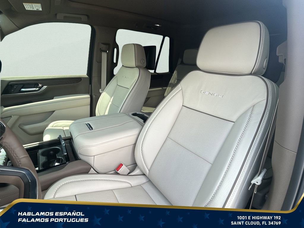 Used 2026 GMC Yukon Denali w/ Denali Reserve Package RWD image 14