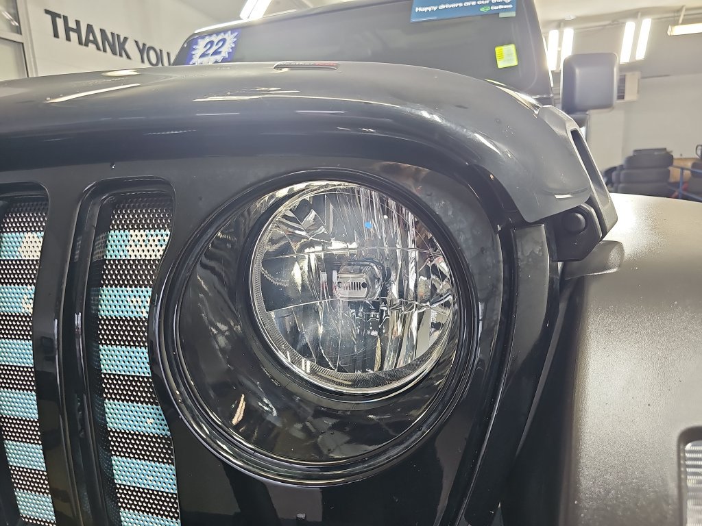 Used 2022 Jeep Wrangler Unlimited Sport AWD/4WD image 36