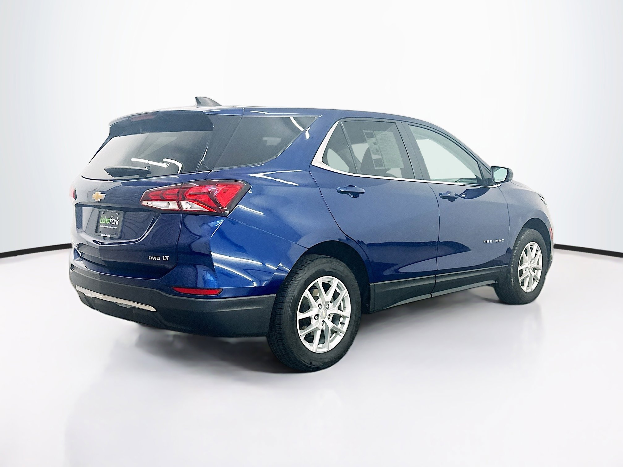 Used 2022 Chevrolet Equinox LT AWD/4WD image 9