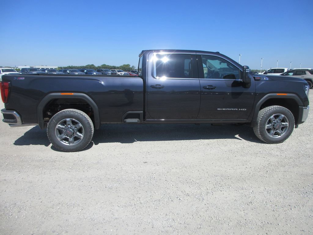 New 2026 GMC Sierra 3500 SLE w/ SLE Value Package AWD/4WD image 3