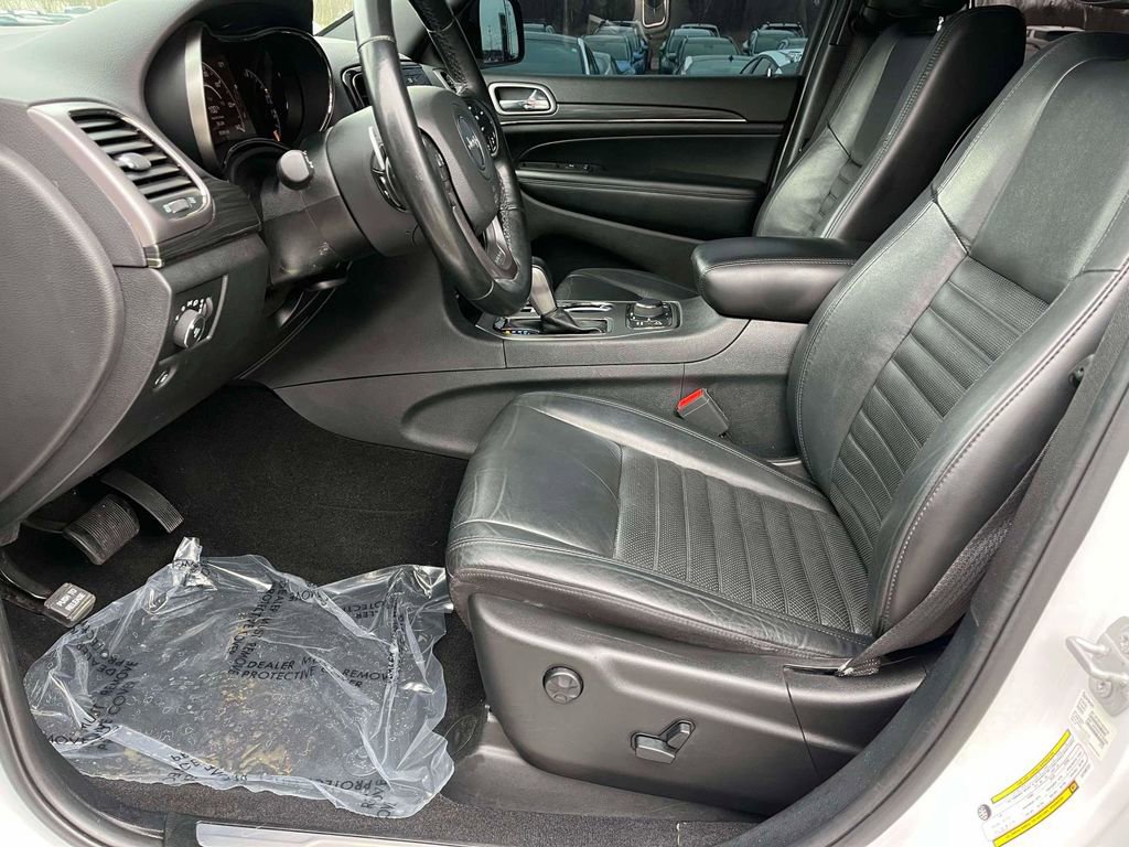 Used 2020 Jeep Grand Cherokee Limited X image 15