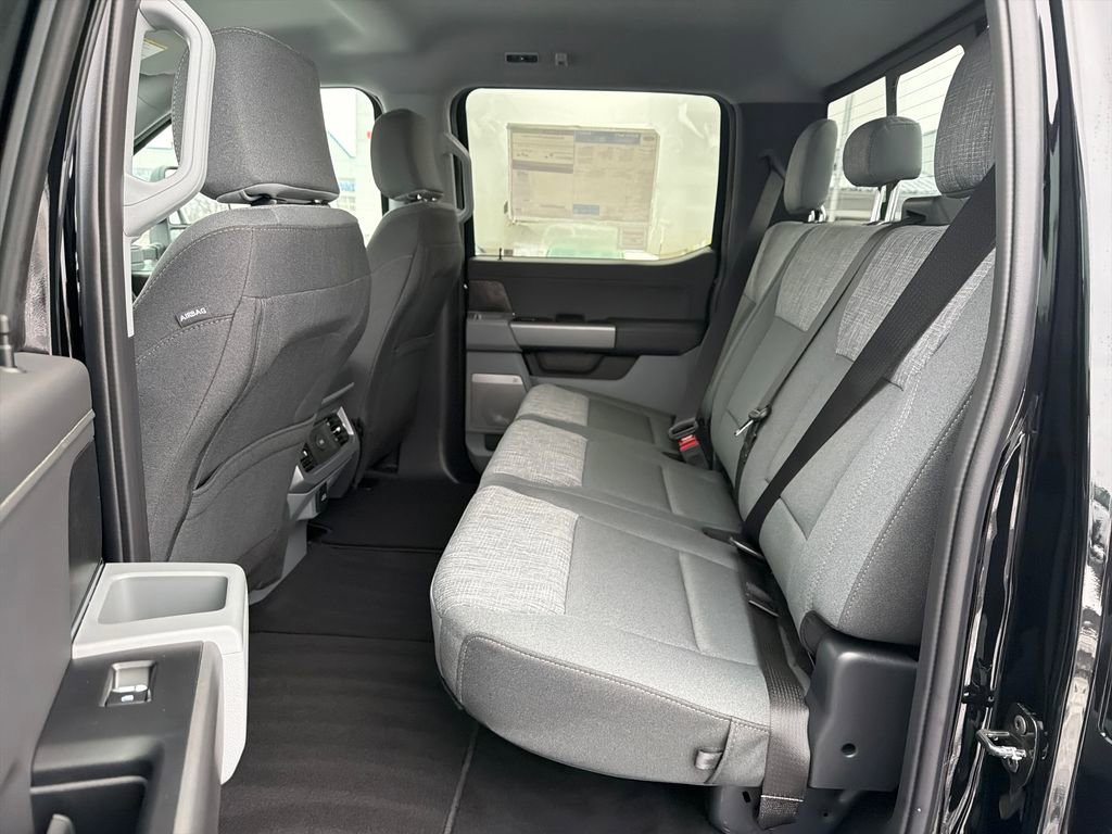 New 2026 Ford F350 XLT w/ XLT Premium Package image 24
