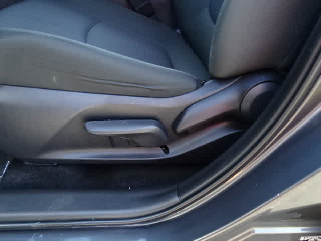 Certified 2025 Toyota RAV4 LE FWD image 17