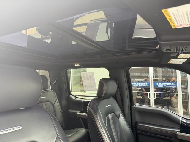 Used 2022 Ford F250 Platinum w/ FX4 Off-Road Package image 19
