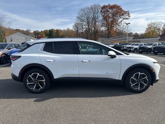 New 2026 Chevrolet Equinox EV LT FWD image 6