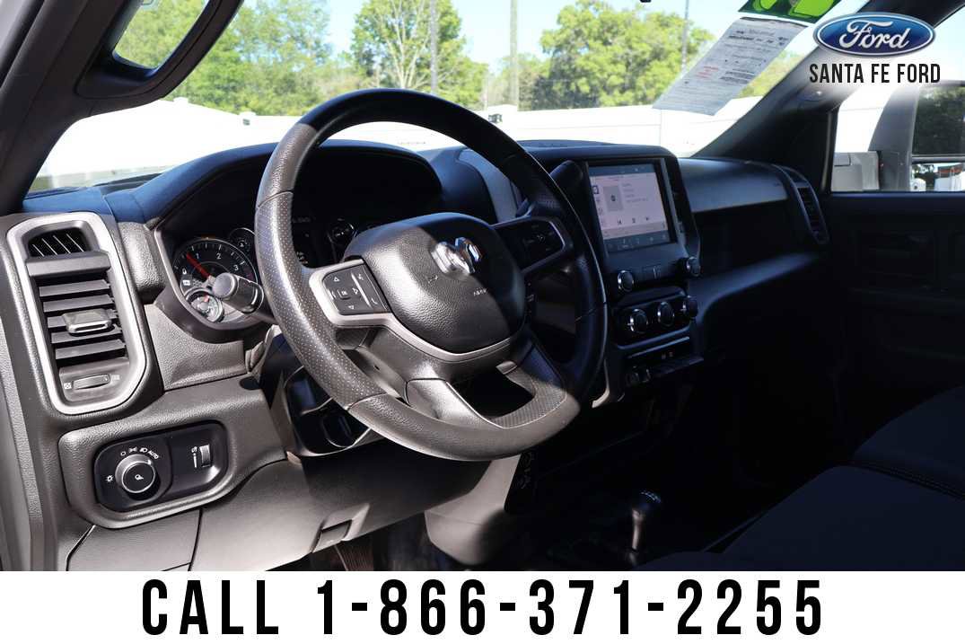 Used 2024 RAM 3500 Tradesman w/ Chrome Appearance Group image 8