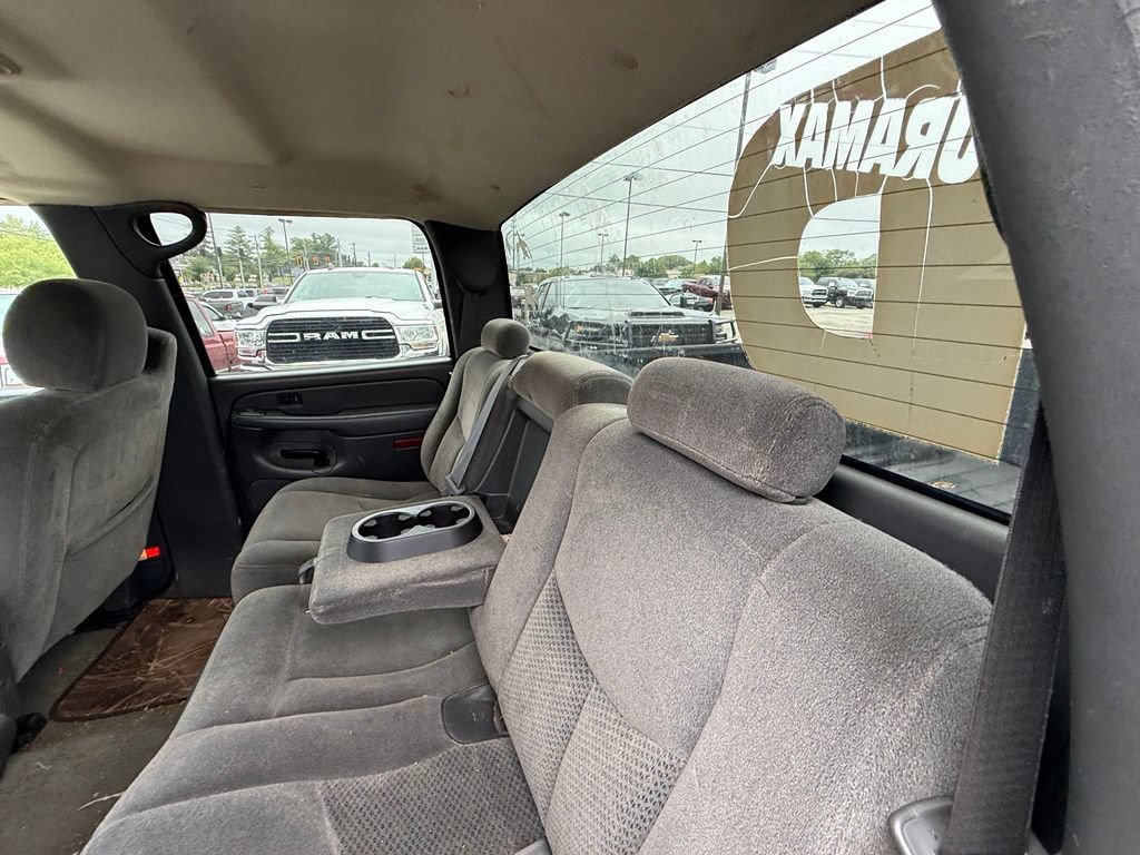 Used 2006 Chevrolet Silverado 2500 LT w/ Skid Plate Package AWD/4WD image 25
