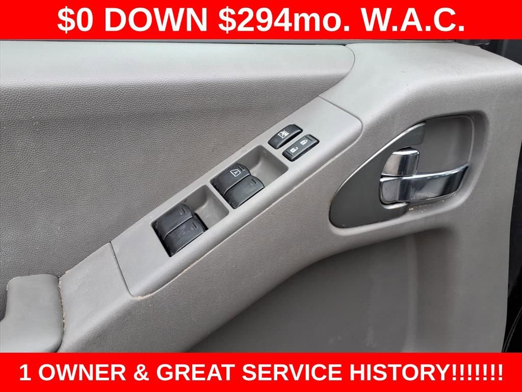 Used 2012 Nissan Frontier SV w/ SV Premium Utility Pkg image 6