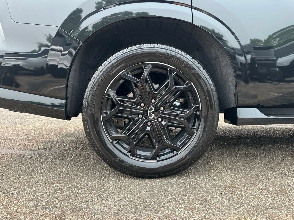 New 2027 INFINITI QX80 Sensory w/ Sport Exterior Package AWD/4WD image 10