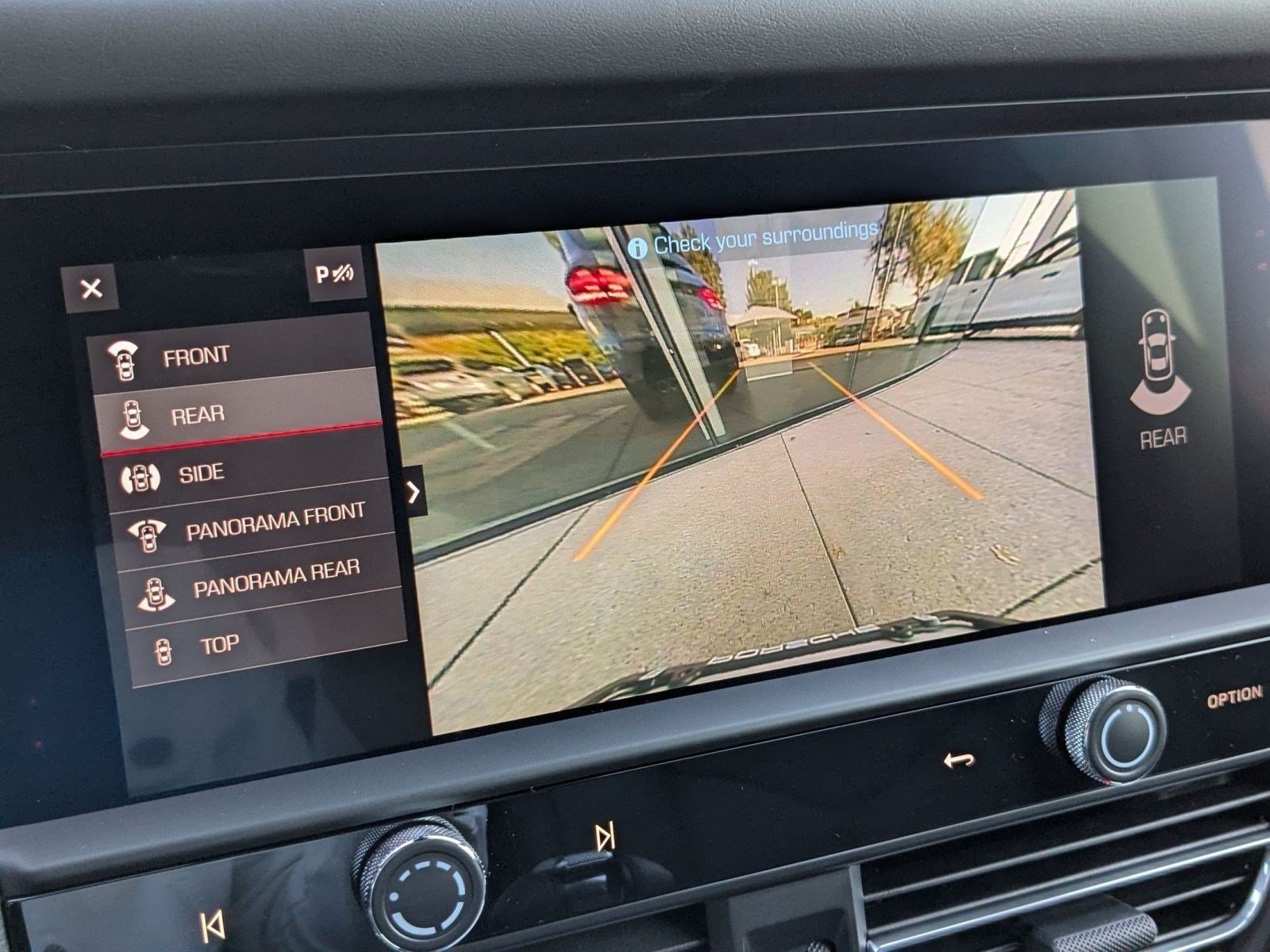 Certified 2026 Porsche Macan AWD/4WD image 19