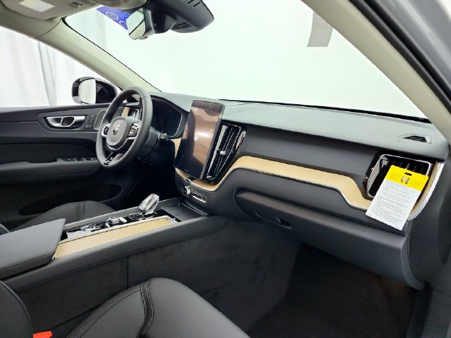 New 2026 Volvo XC60 T8 Plus w/ Climate Package AWD/4WD image 17