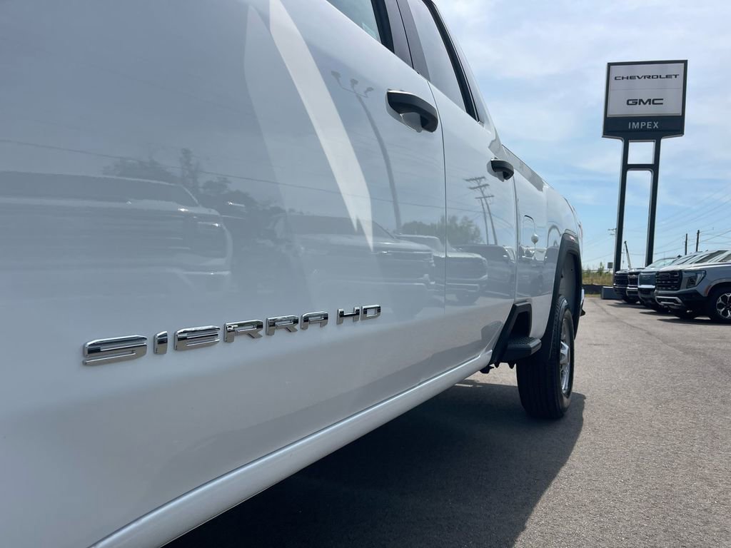 Used 2024 GMC Sierra 2500 Pro w/ Convenience Package image 28