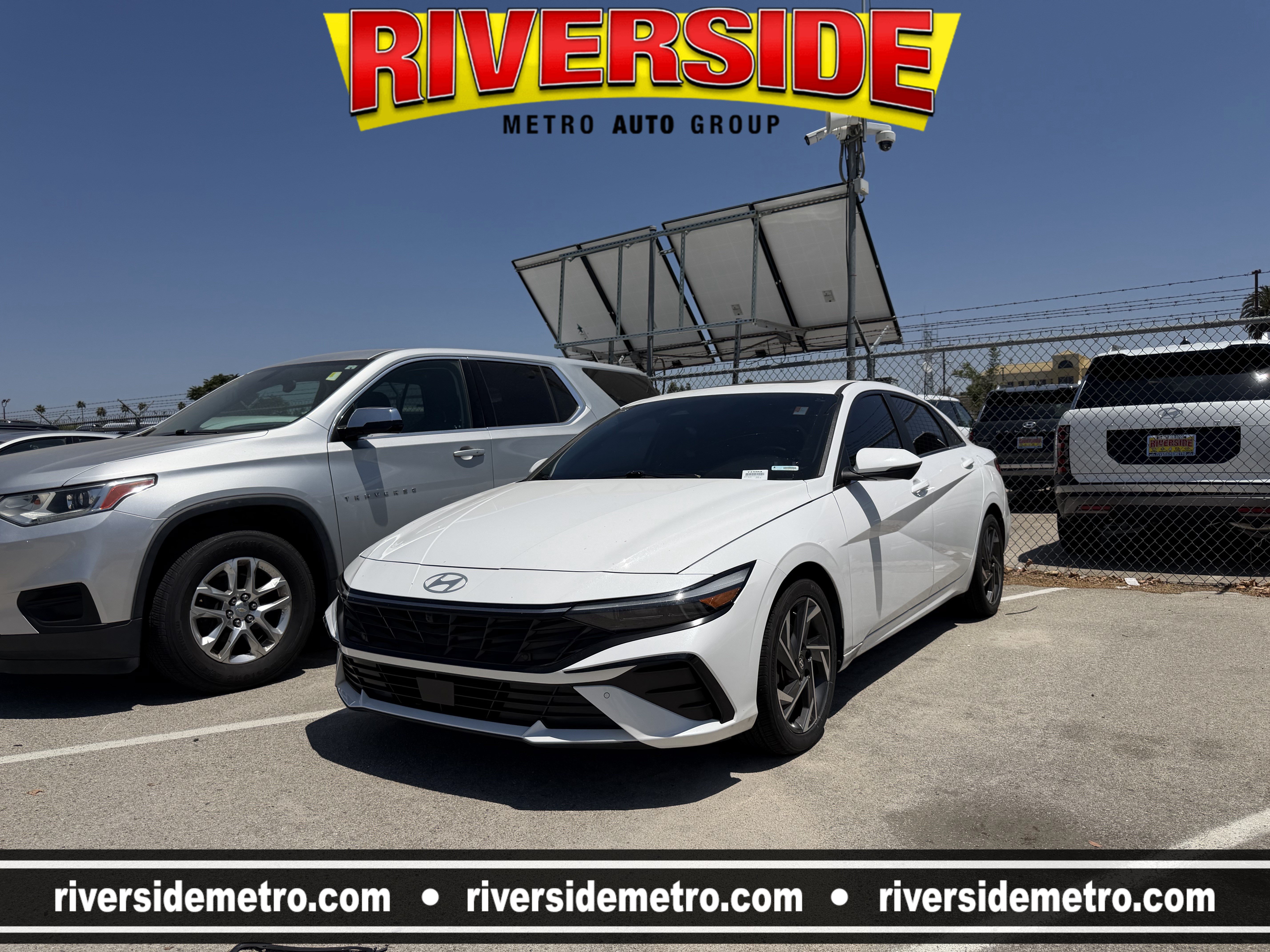 Certified 2024 Hyundai Elantra Limited FWD image 1