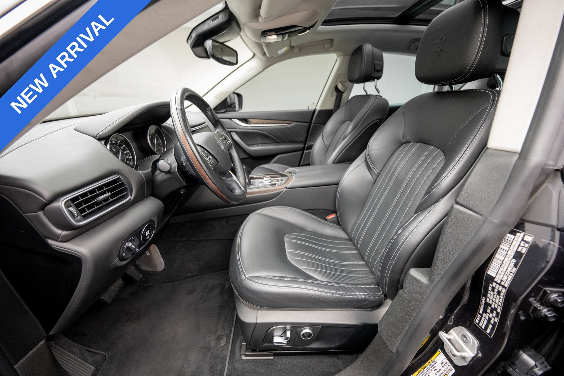 Used 2022 Maserati Levante GT AWD/4WD image 13