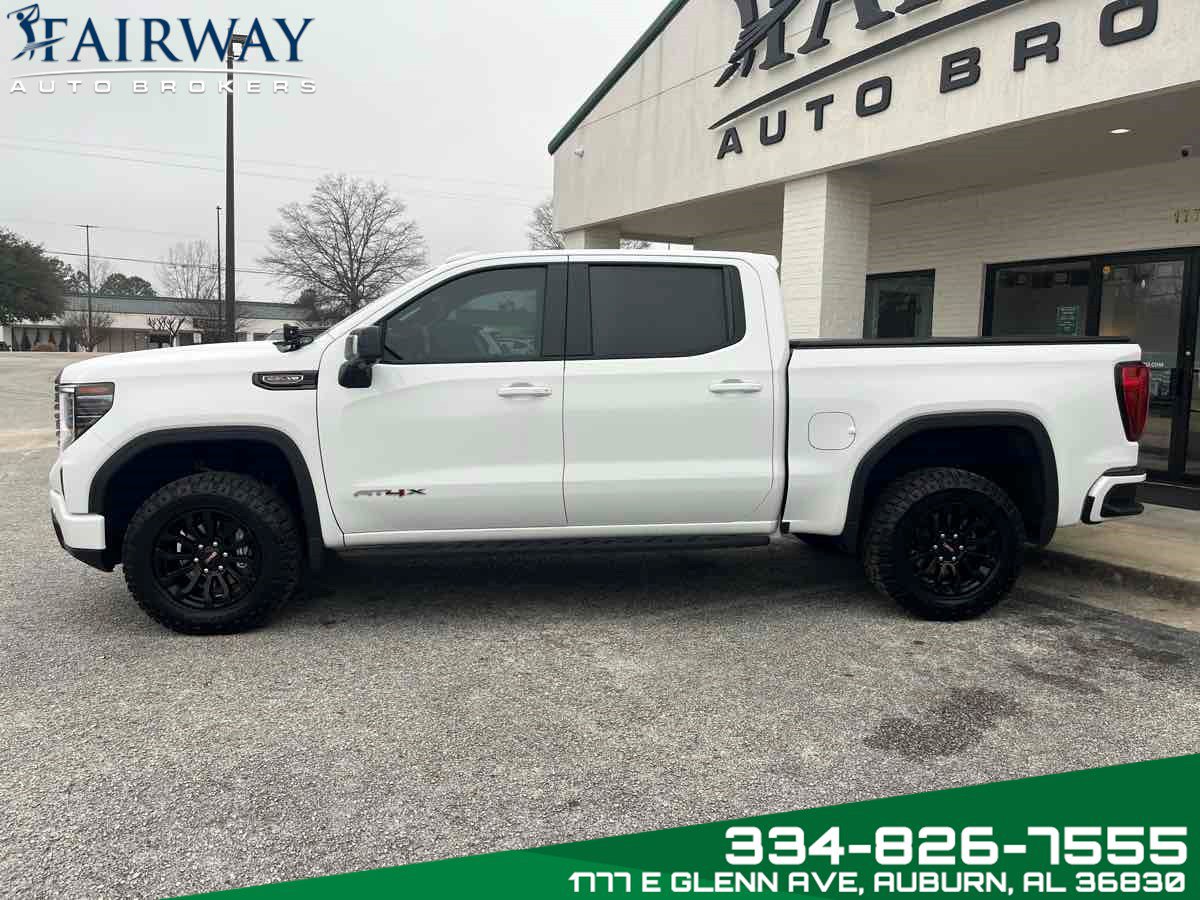 Used 2023 GMC Sierra 1500 AT4X image 9