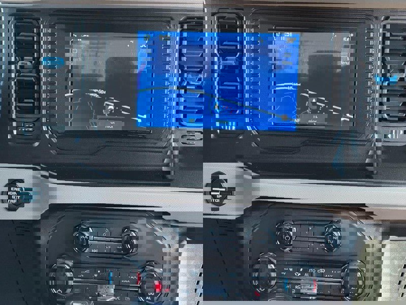 Used 2021 Ford Bronco Wildtrak image 13