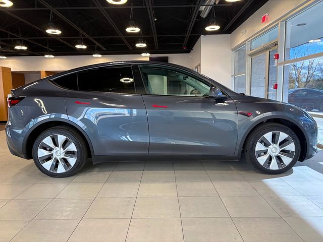 Used 2023 Tesla Model Y Long Range image 15