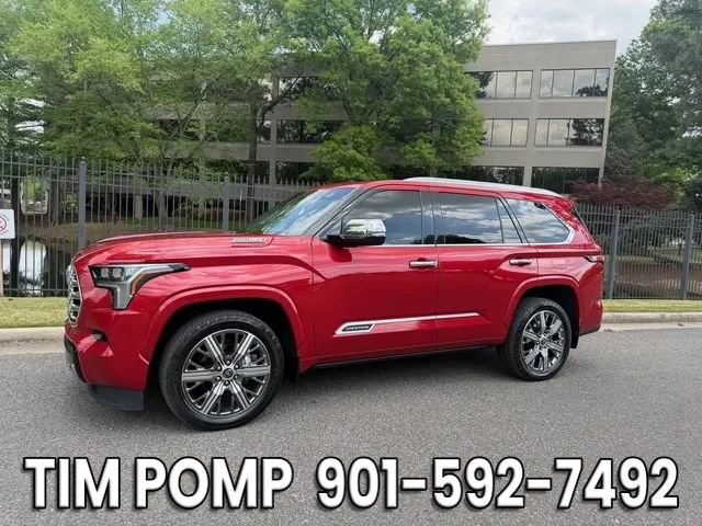 Used 2023 Toyota Sequoia Capstone AWD/4WD image 2