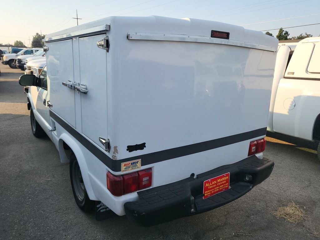 Used 2003 Chevrolet S10 Pickup 2WD Regular Cab image 5