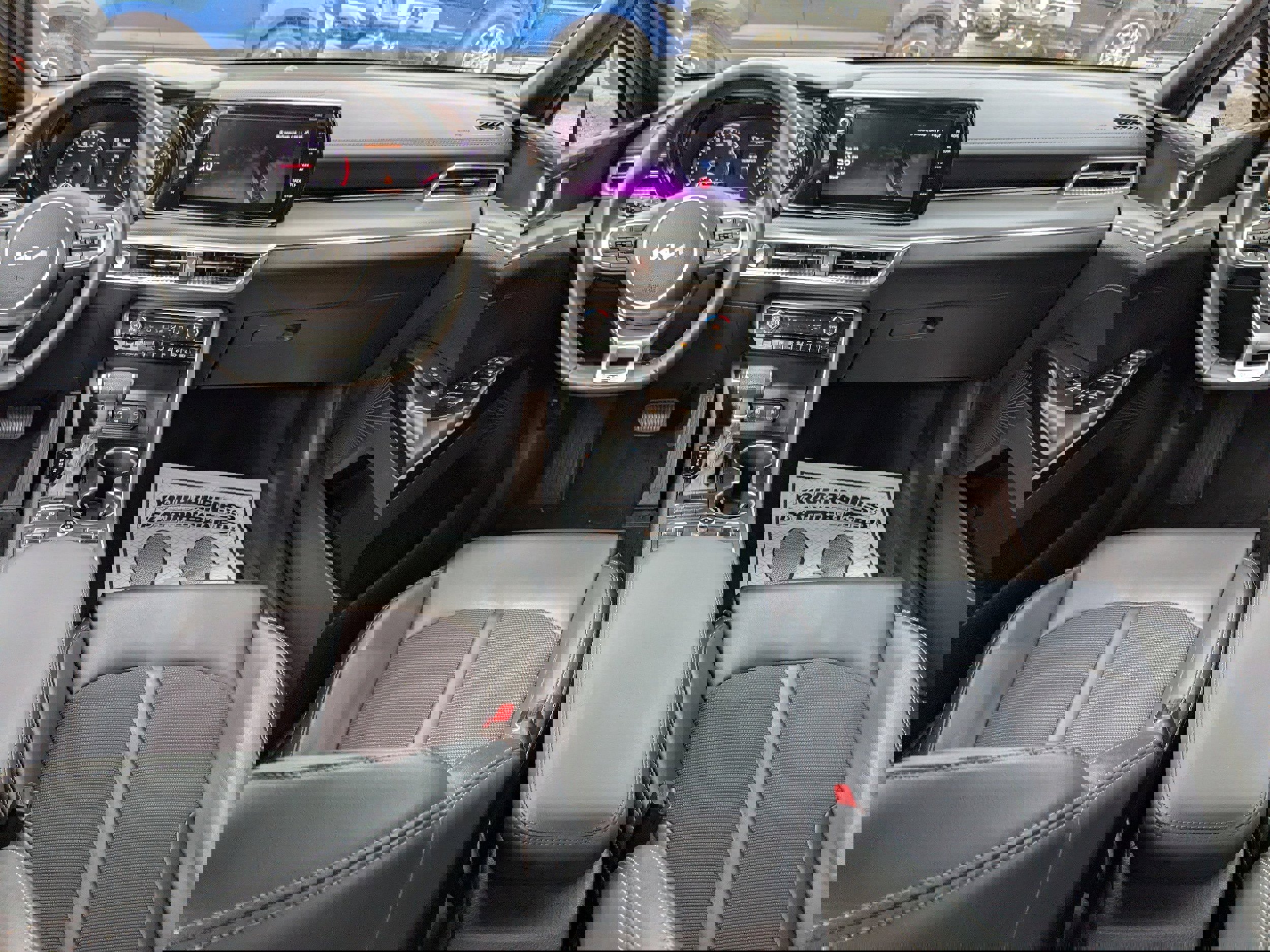 Used 2024 Kia K5 GT-Line image 11