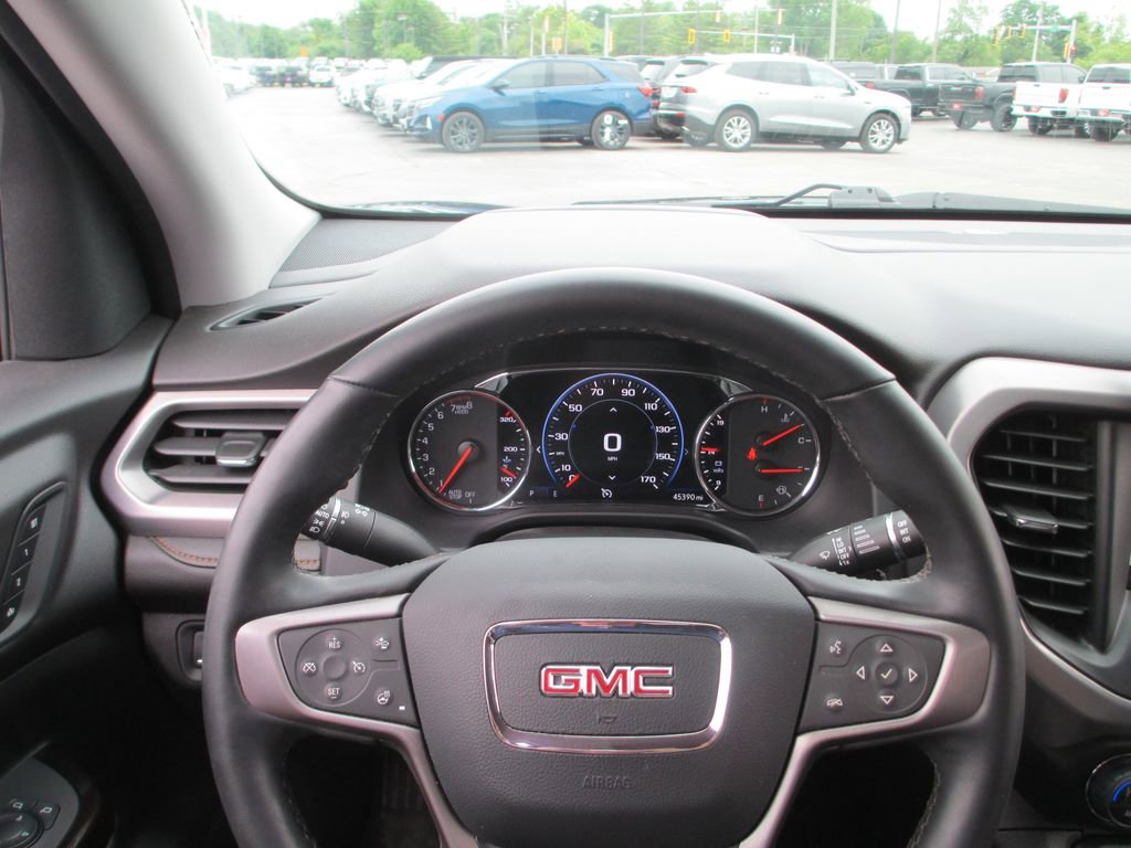 Used 2023 GMC Acadia AT4 w/ Technology Package AWD/4WD image 34