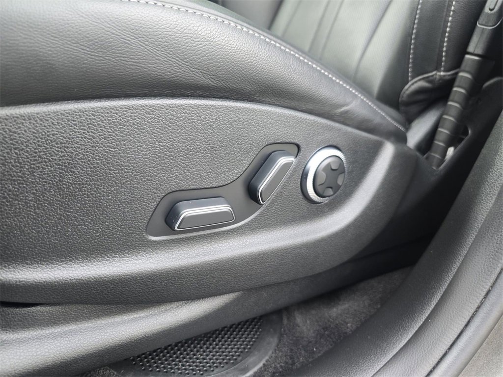 Used 2025 Genesis GV80 2.5T Advanced image 22