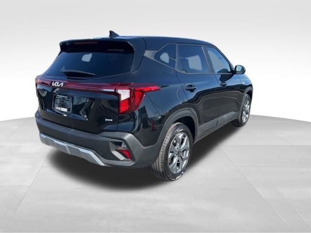 Certified 2024 Kia Seltos LX image 8