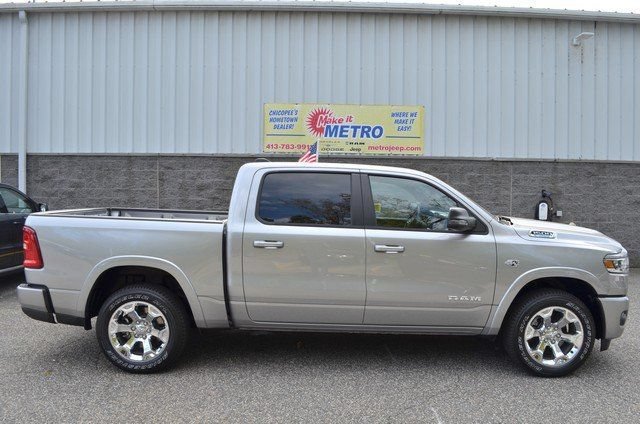 New 2026 RAM 1500 Big Horn AWD/4WD image 9