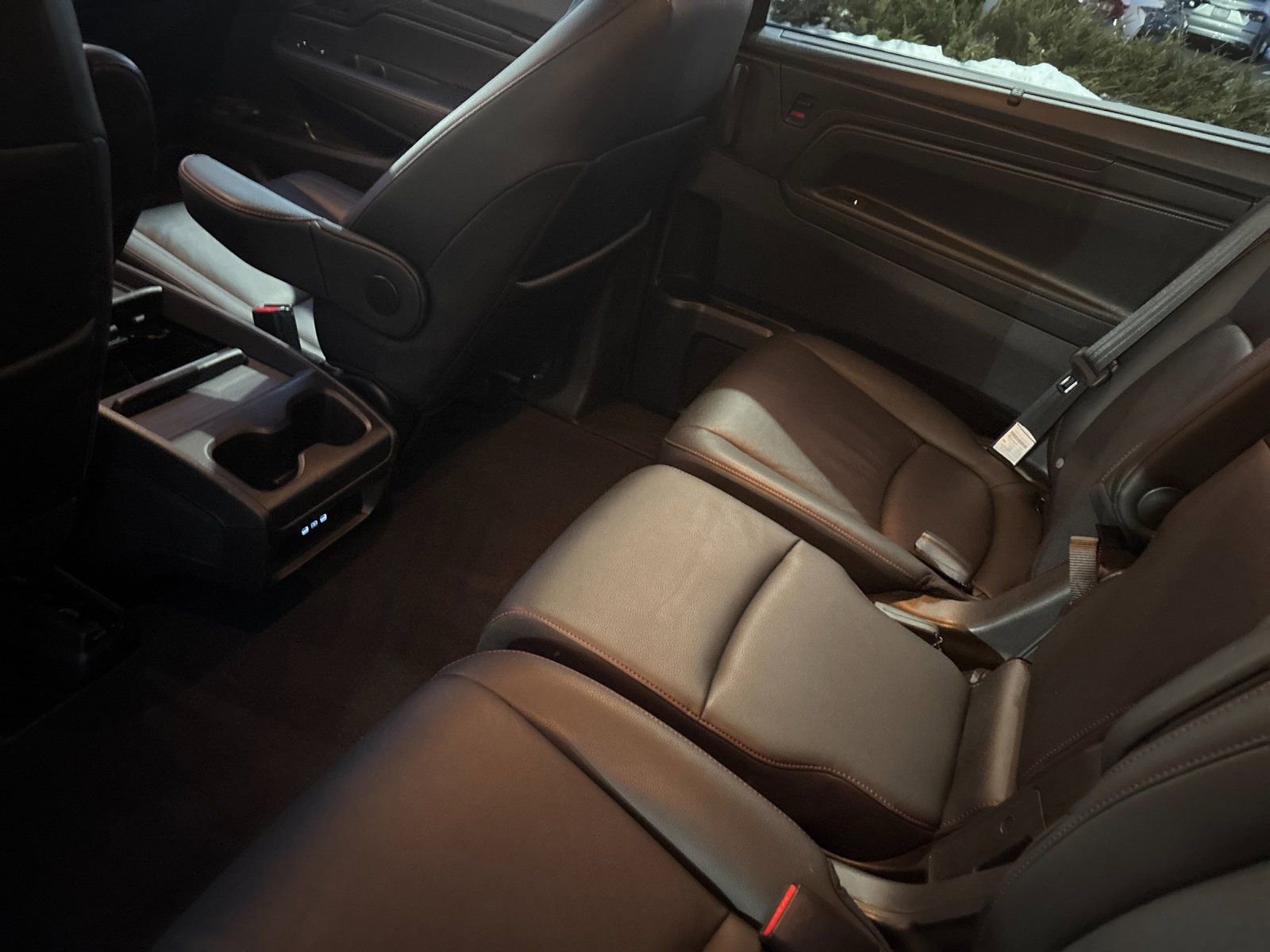 Used 2025 Honda Odyssey Sport-L image 13