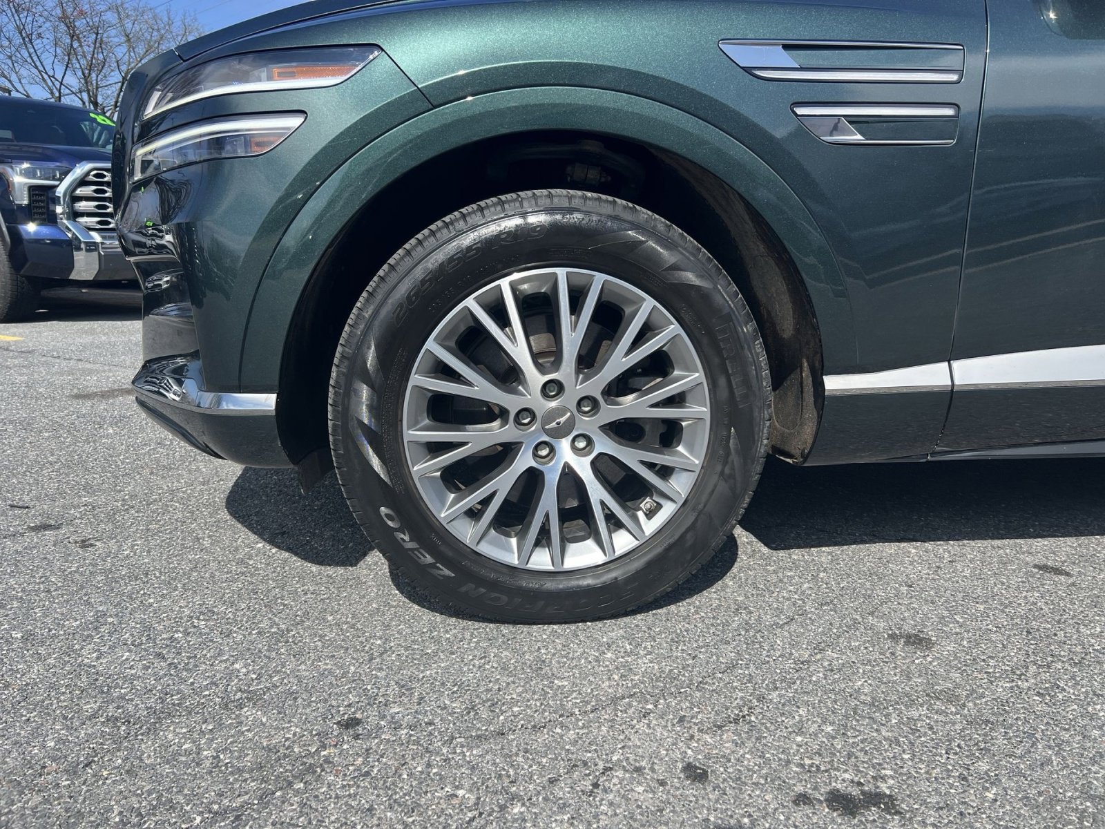 Used 2024 Genesis GV80 2.5T image 12