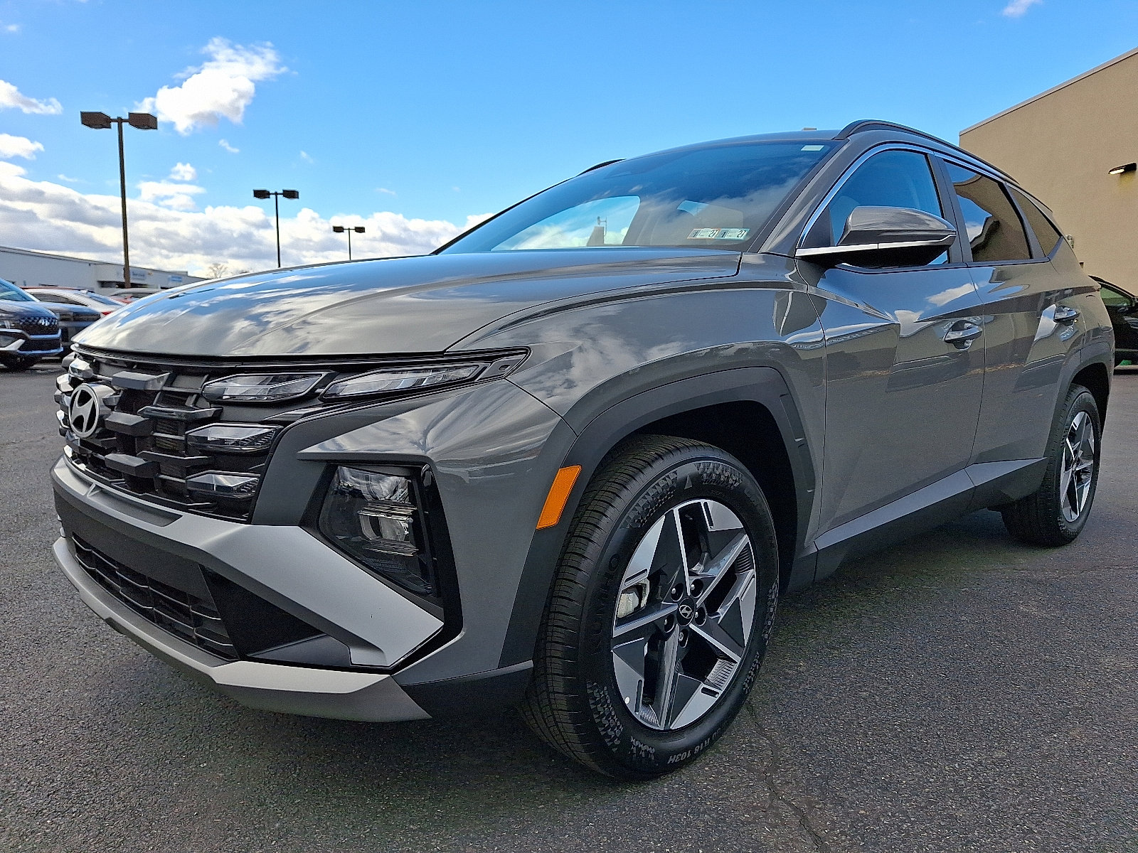 Certified 2025 Hyundai Tucson SEL image 3