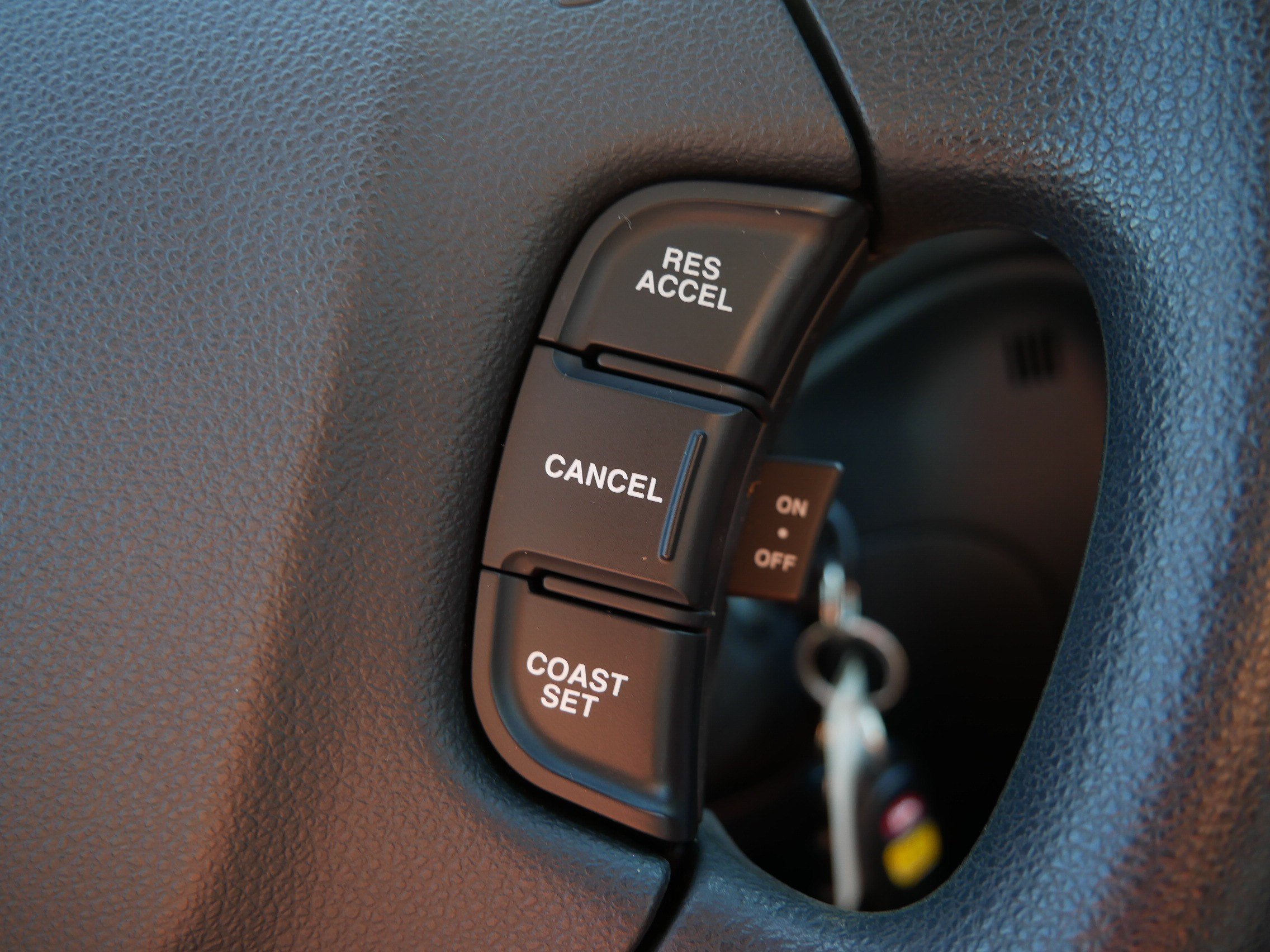Used 2008 Kia Rondo LX w/ Convenience Pkg FWD image 28