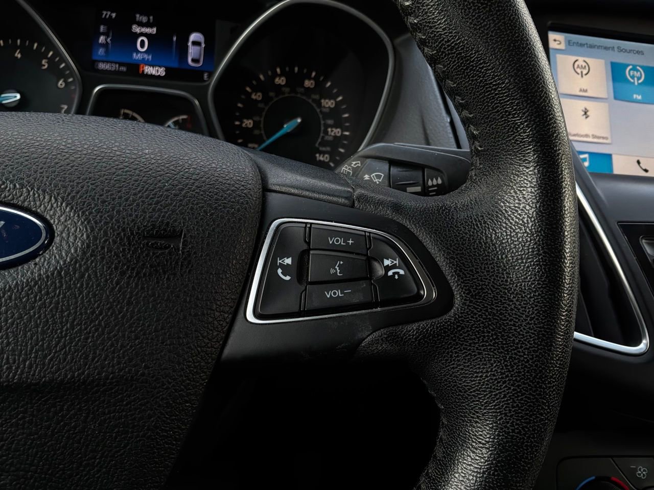Used 2016 Ford Focus Titanium FWD image 31