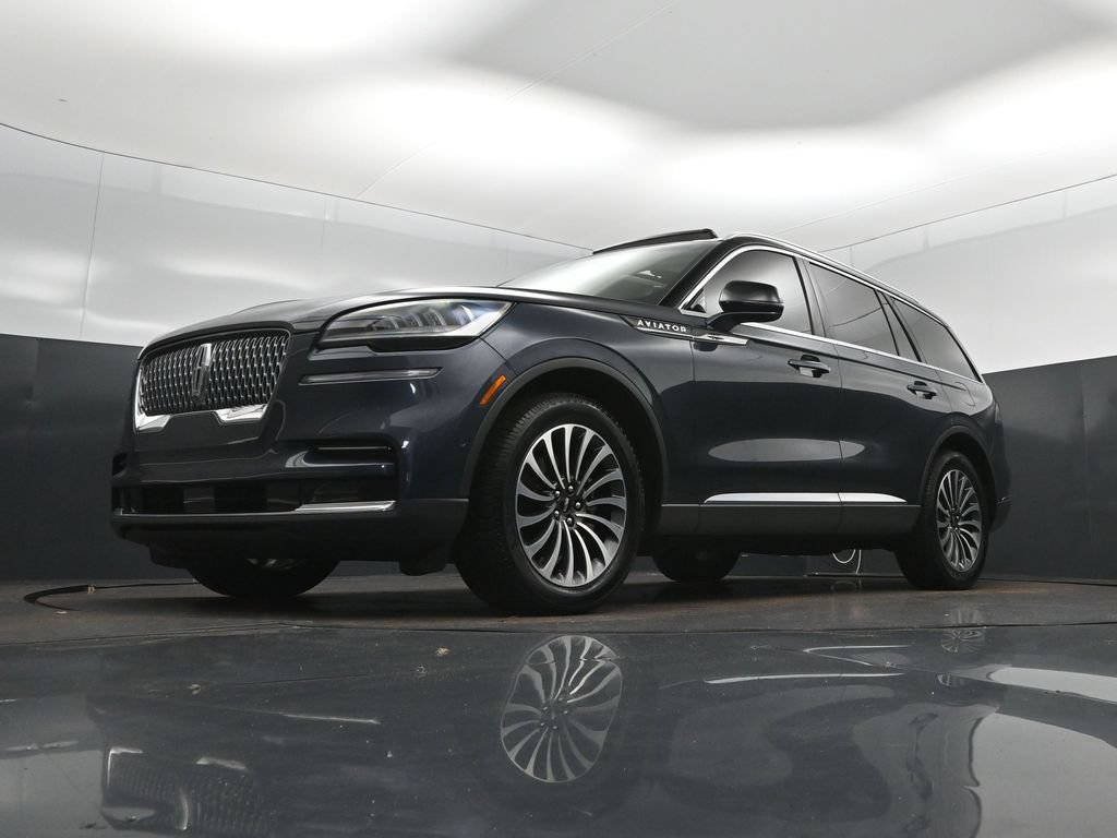 Used 2022 Lincoln Aviator Reserve w/ Equipment Group 201A RWD image 39