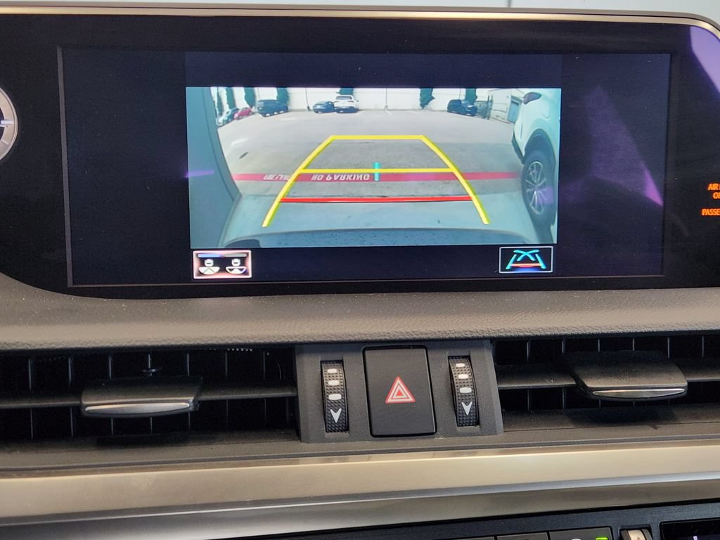 Used 2021 Lexus ES 350 F Sport w/ Special Edition FWD image 17