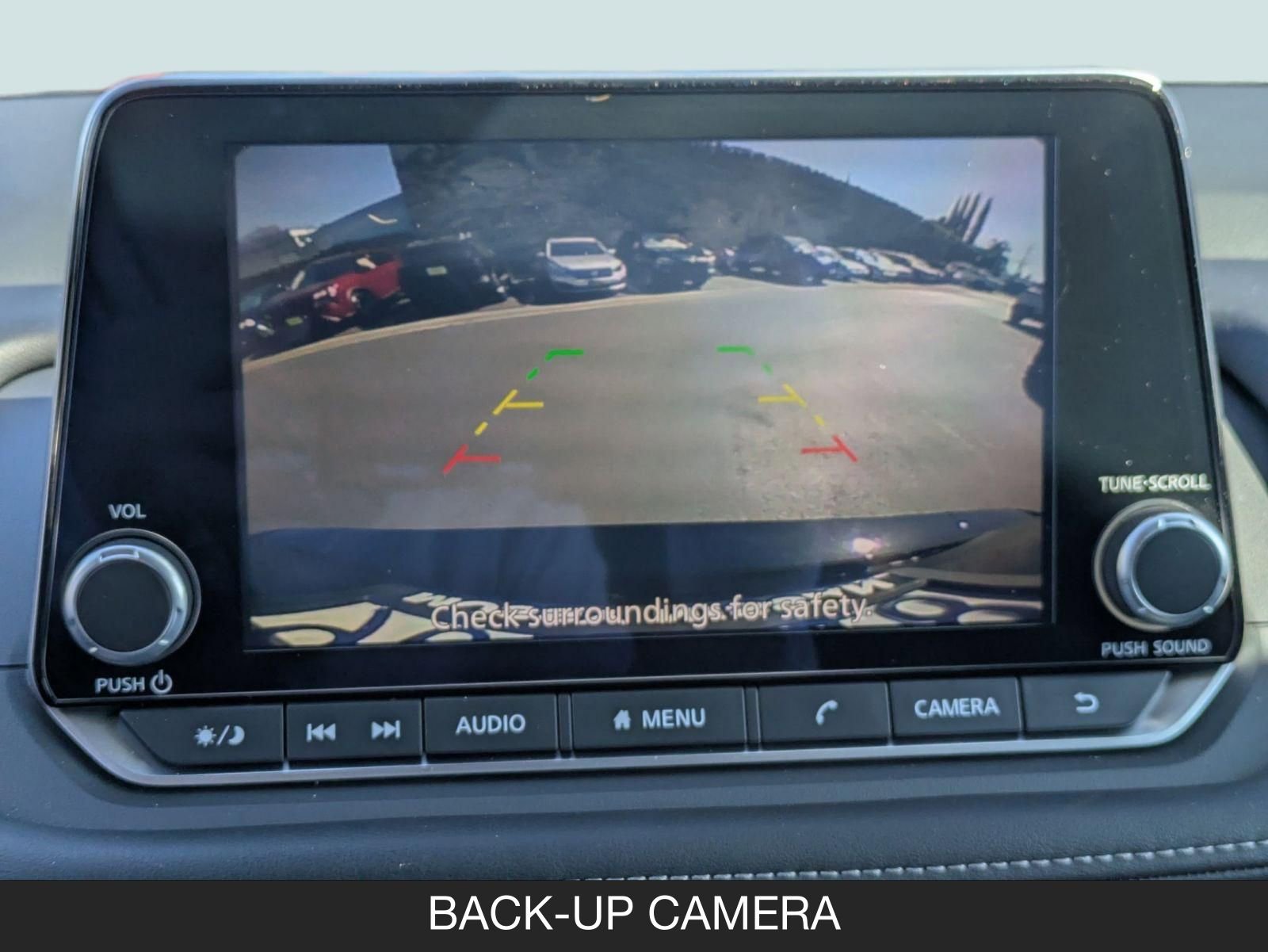 Used 2026 Nissan Rogue S FWD image 18