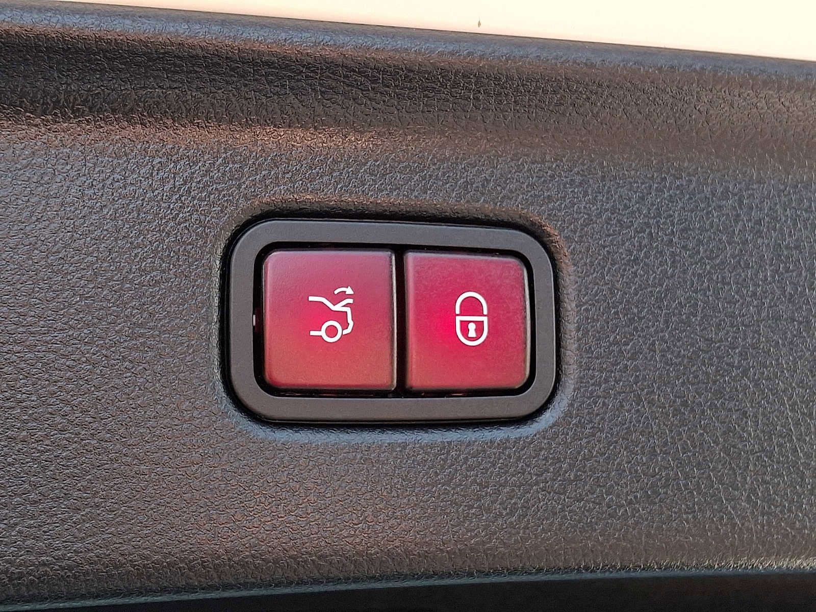 Certified 2022 Mercedes-Benz S 500 4MATIC image 27