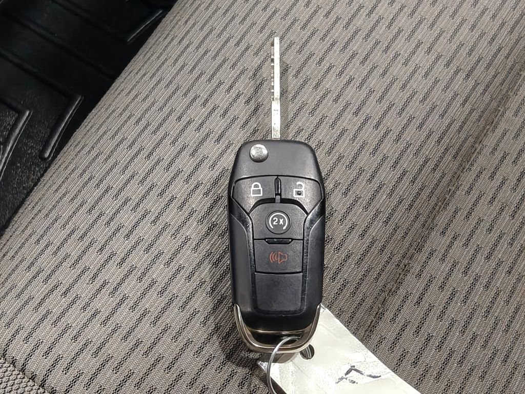 Used 2020 Ford F250 XLT w/ Tremor Off-Road Package image 13