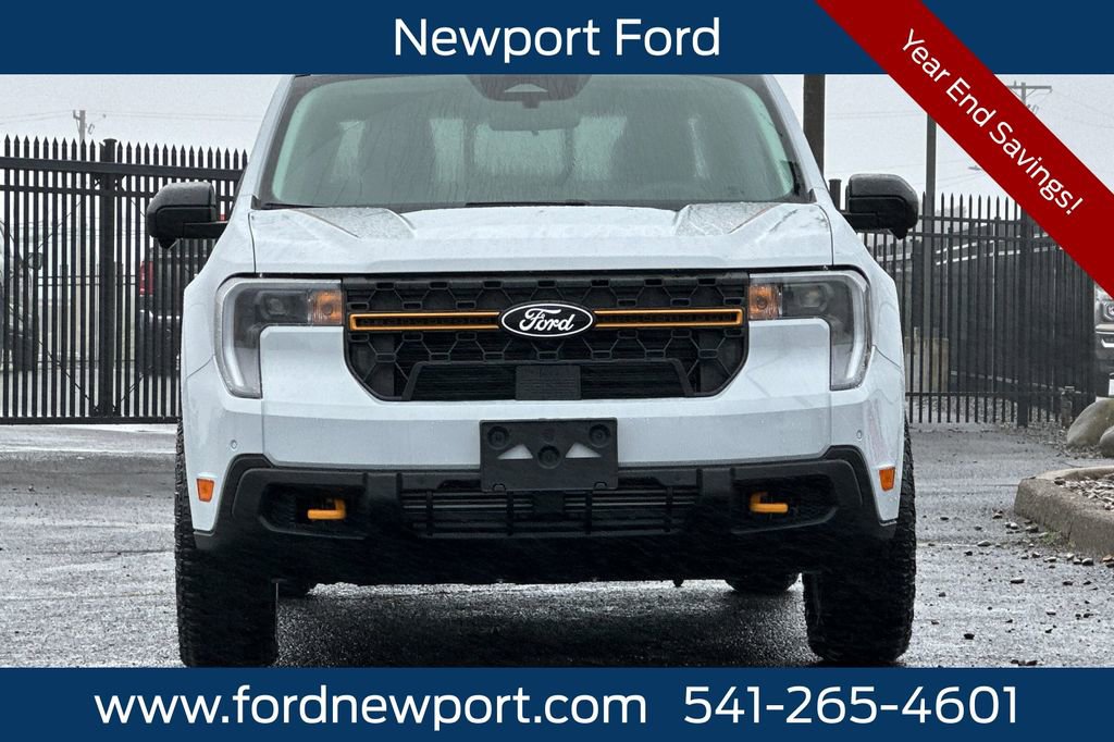 New 2025 Ford Maverick Tremor image 9