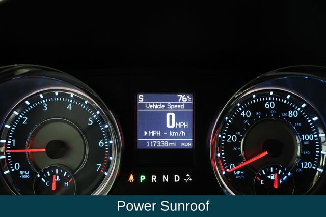 Used 2012 Chrysler Town & Country Limited w/ Luxury Group FWD image 15