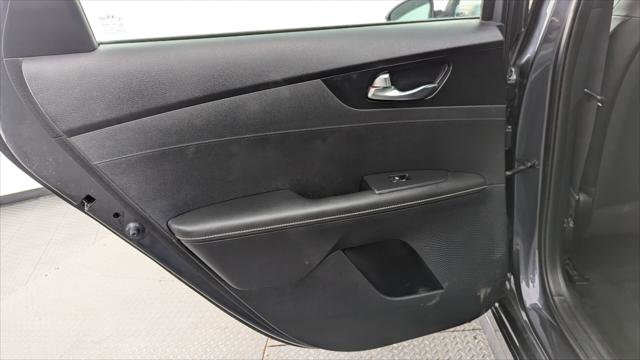 Used 2021 Kia Forte GT-Line image 16