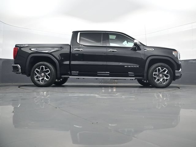 Used 2024 GMC Sierra 1500 SLT w/ SLT Premium Plus Package AWD/4WD image 24