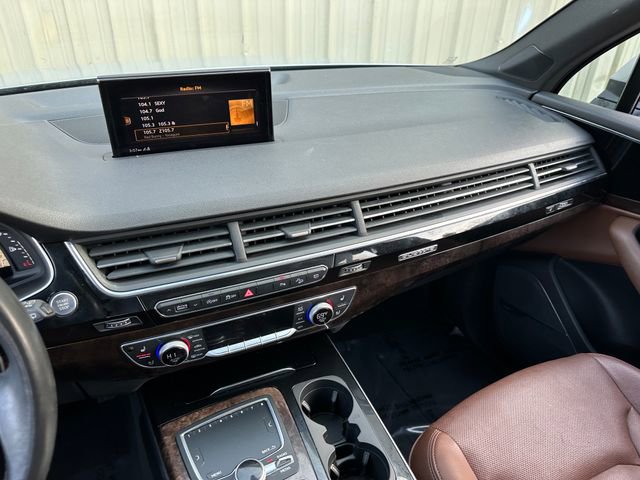 Used 2018 Audi Q7 3.0T Premium Plus w/ Premium Plus Package image 22