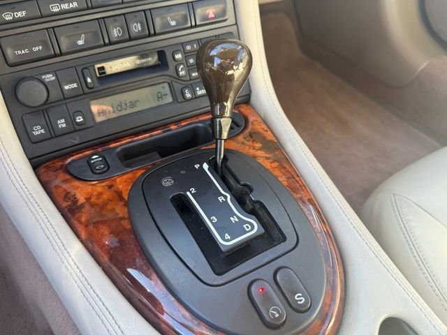 Used 2001 Jaguar XK8 Convertible image 15