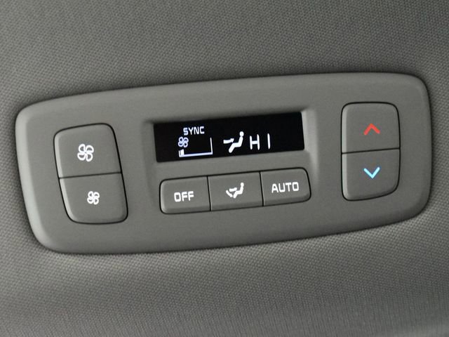 Certified 2025 Kia Carnival SX Prestige image 32