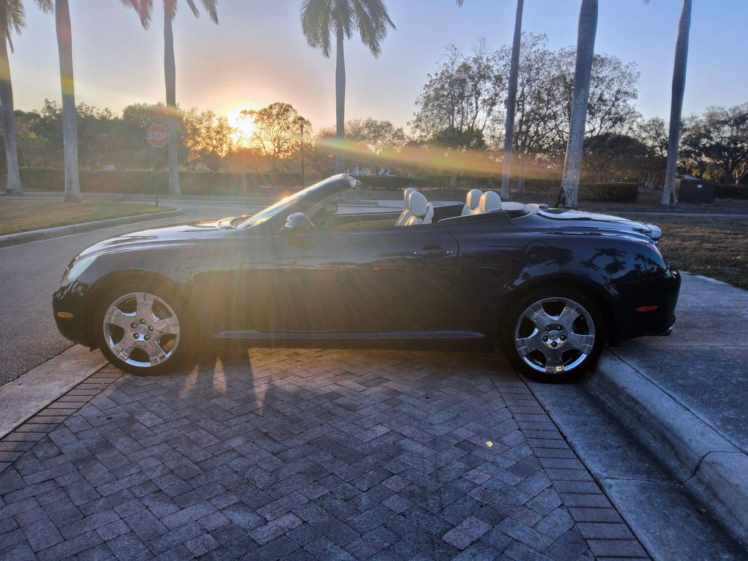 Used 2004 Lexus SC 430 Convertible image 13