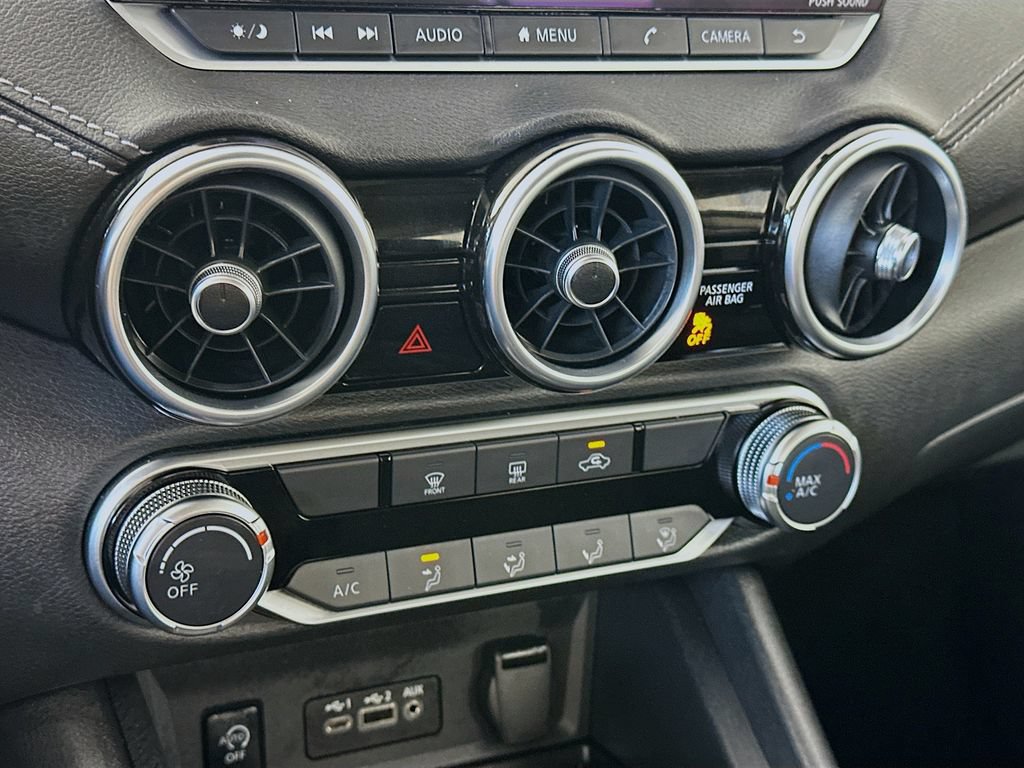 Used 2025 Nissan Sentra SV FWD image 18