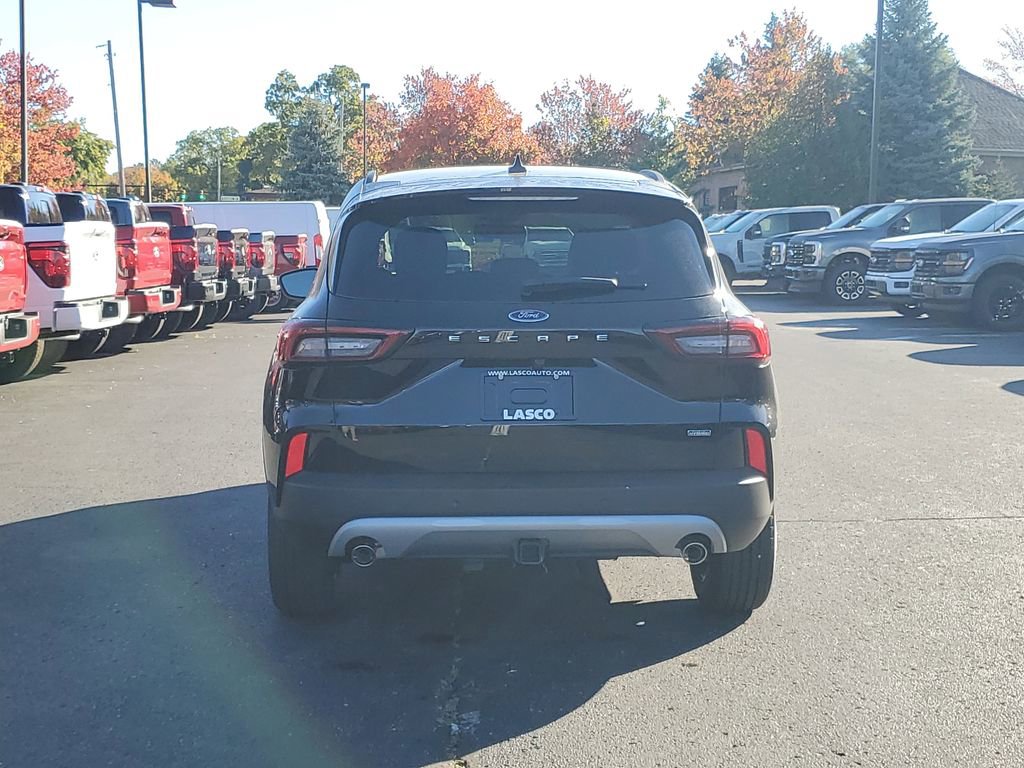 New 2026 Ford Escape SE w/ PHEV Premium Package image 7