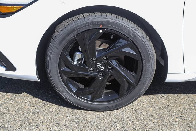 New 2026 Hyundai Elantra Sport FWD image 11