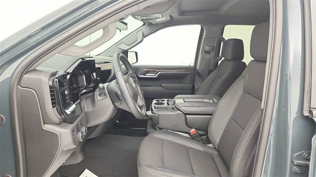 Certified 2025 Chevrolet Silverado 1500 LT image 17